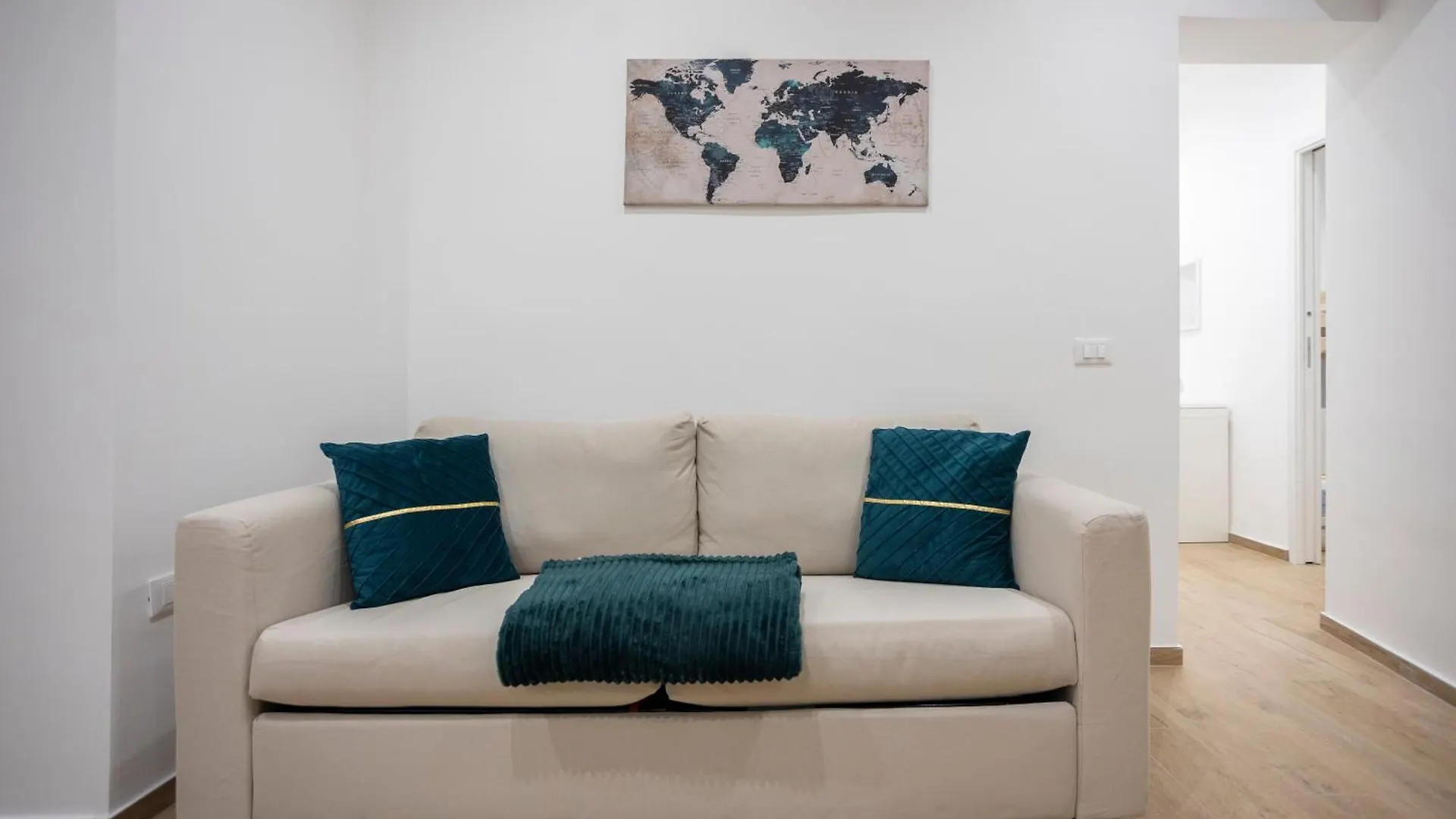 Dominic Luxury House - A 2 Passi Dalla Cattedrale Palermo 0*,  Italien